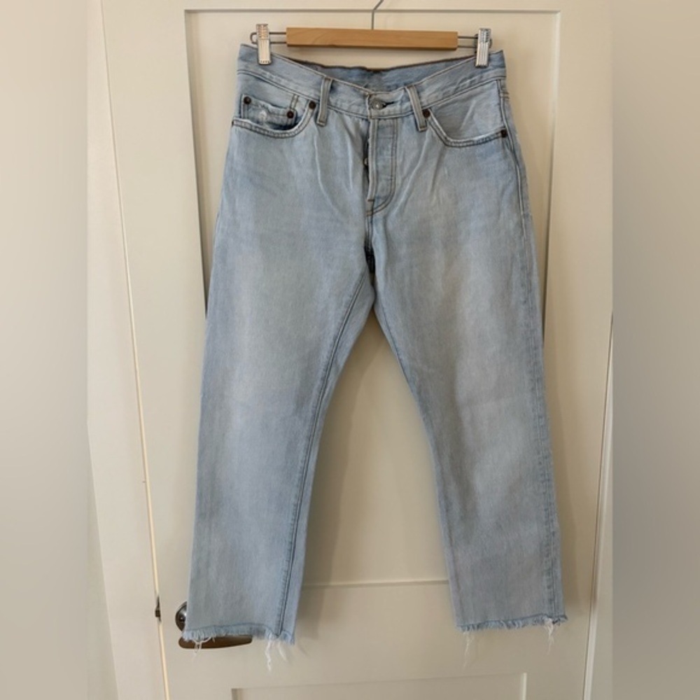 LEVI’S | 501 Light Blue Denim Jeans size 26 raw hem